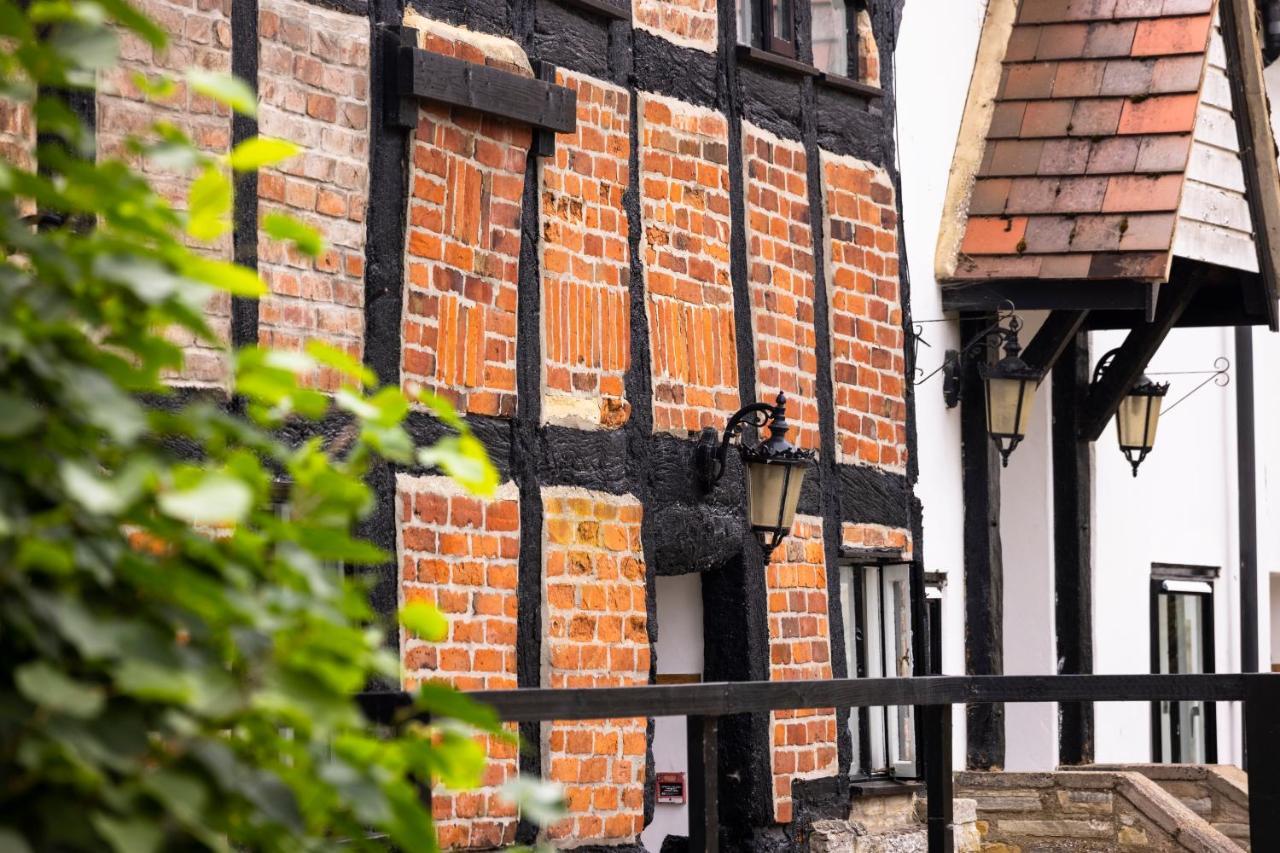 Karma Salford Hall Hotel Salford Priors Exterior photo